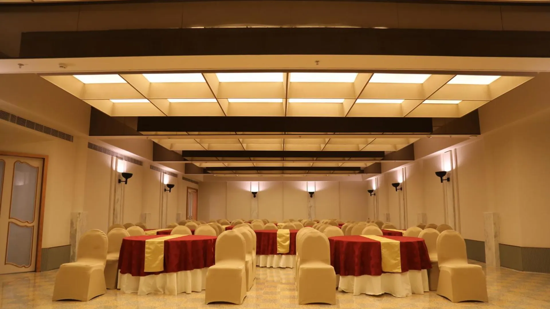 Shilton International Hotel Kochi