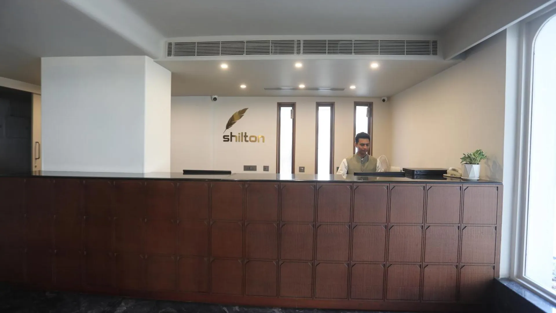 Shilton International Hotel Kochi 3*,  India