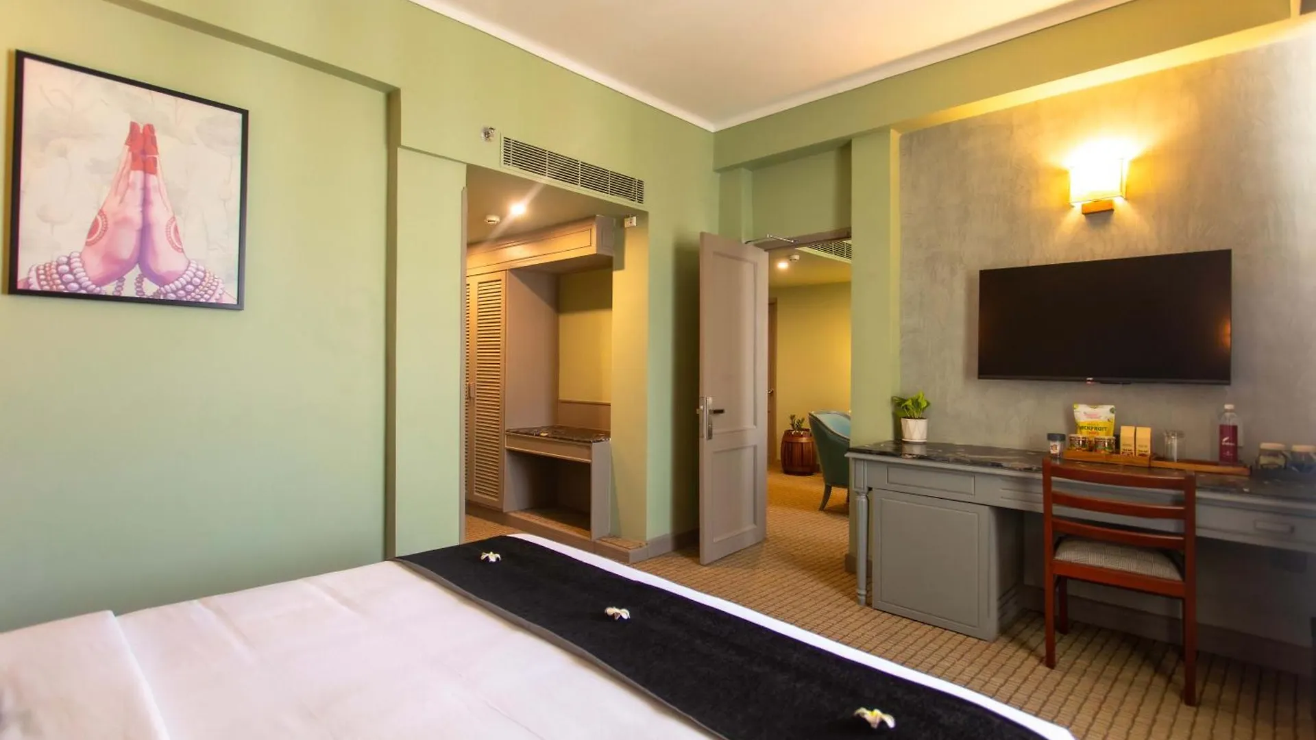 Shilton International Hotel Kochi